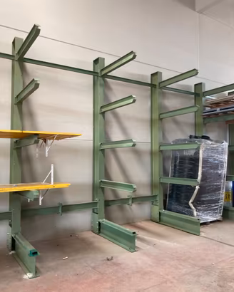 Scaffalatura Cantilever