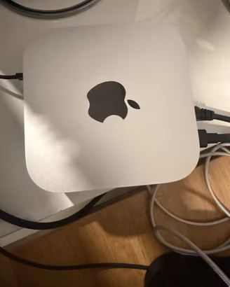 Apple Mac mini M6 16GB RAM 256GB SSD
