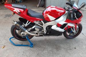 Yamaha YZF R1 - 2000