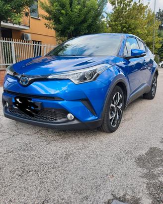 Toyota CH R ibrida
