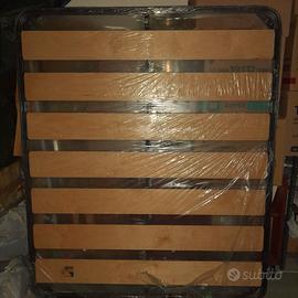 Rete a doghe larghe con piedini