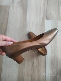 scarpe in cuoio