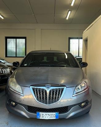 Lancia Delta 2.0 MJT DPF Oro GANCIO TRAINO