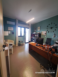 Stanza singola uso studio 230 euro