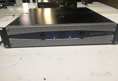 Australian Monitor IS1600 Finale di Potenz 2×800 W