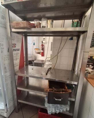 Scaffale acciaio 4 ripiani riposizionabili