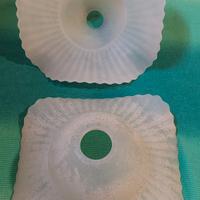 Coppia plafoniere in vetro opaco – stile classico