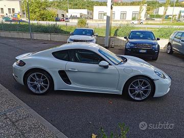 PORSCHE 718 718 Cayman 2.0