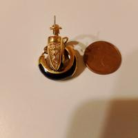 Orecchini in smalto e strass