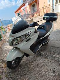 Suzuki Burgman 400