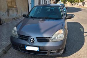 Renault Clio 2ª serie 1.2 benzina