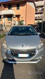 Peugeot 208 (anche per neopatenti)