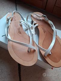 Sandali infradito Cinti  bianchi in vernice  37