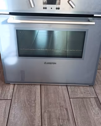 Forno Ariston 
