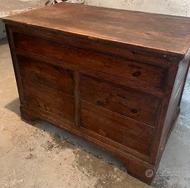 Cassone in legno