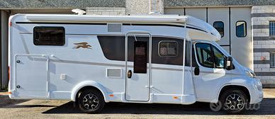 Camper profilato LAIKA KOSMO EMBLEMA 509LE