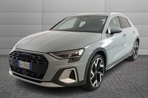 AUDI A3 IV - A3 allstreet 2.0 tdi Identity Contras