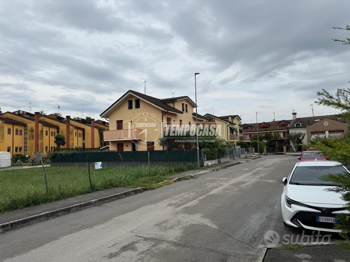 T008 - Terreno residenziale a Fossona - Altro