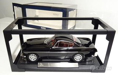 Volvo P 1800 S 1967 Black 1:18 Norev
