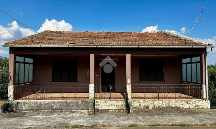 CASA INDIPENDENTE A VEROLI