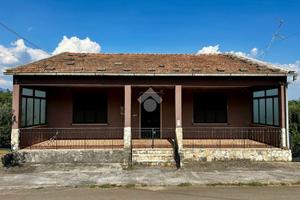 CASA INDIPENDENTE A VEROLI