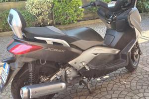 Yamaha Xmax 250