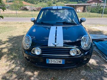 Mini r56 1.6 98cv