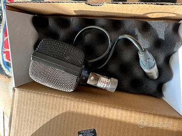 AKG D12 made in Austria