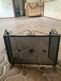 Set di attrezzi per camino