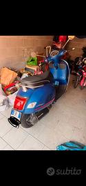 Vespa  300 GTS super sport ABS