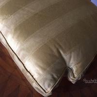 Cuscino giallo senape