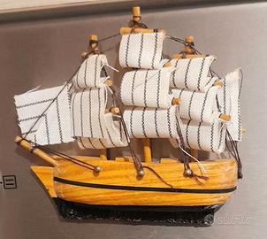 CALAMITA MAGNETE FRIGORIFERO  REALIZZATA A MANO