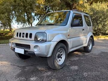 Suzuki Jimny 1.3i 16V 4WD JLX