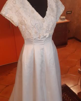 abito da sposa taglia 44 -46 in pizzo e seta 