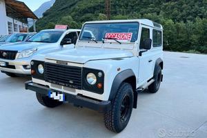 Land Rover Defender 90 2.5 123cv TD5