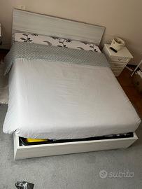 Letto contenitore matrimoniale