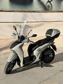 Honda SH350i Sport