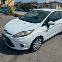 FORD FIESTA 1.6 TDCI 3P. TITANIUM