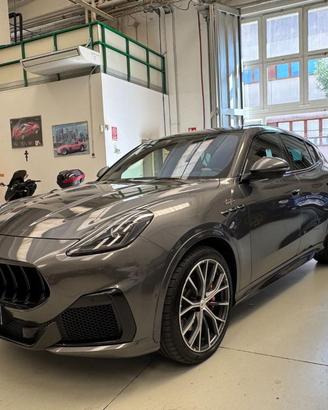 MASERATI Grecale V6 530CV Q4 Trofeo FULL OPT.