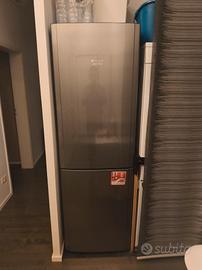 FRIGORIFERO HOTPOINT ARISTON COMBINATO 302 L