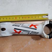 attacco manubrio FSA SLK per bici da corsa