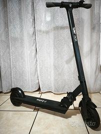Monopattino IBike Mono Jet come nuovo 