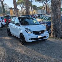SMART ForFour PASSION 0.9cc 90cv TETTO PANORAMIC
