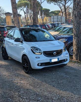 SMART ForFour PASSION 0.9cc 90cv TETTO PANORAMIC