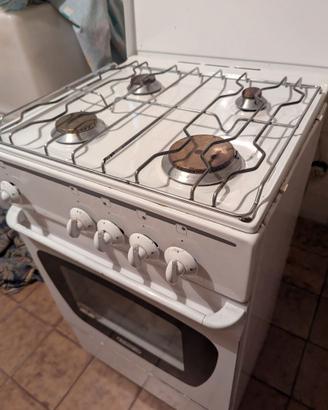 Cucuna Quattro fuochi con forno