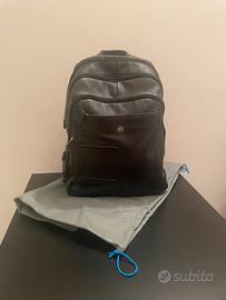 PIQUADRO ZAINO vibe zaino pelle NERO