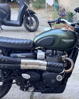 Triumph Street Scrambler  900
