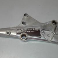 SUPPORTO PEDANA DESTRA HONDA CBX 1000