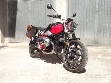 Bmw R nineT scrambler 719