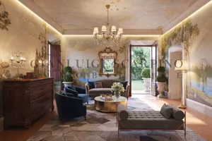 Appartamento di 243 m² con 5 locali a Forlì